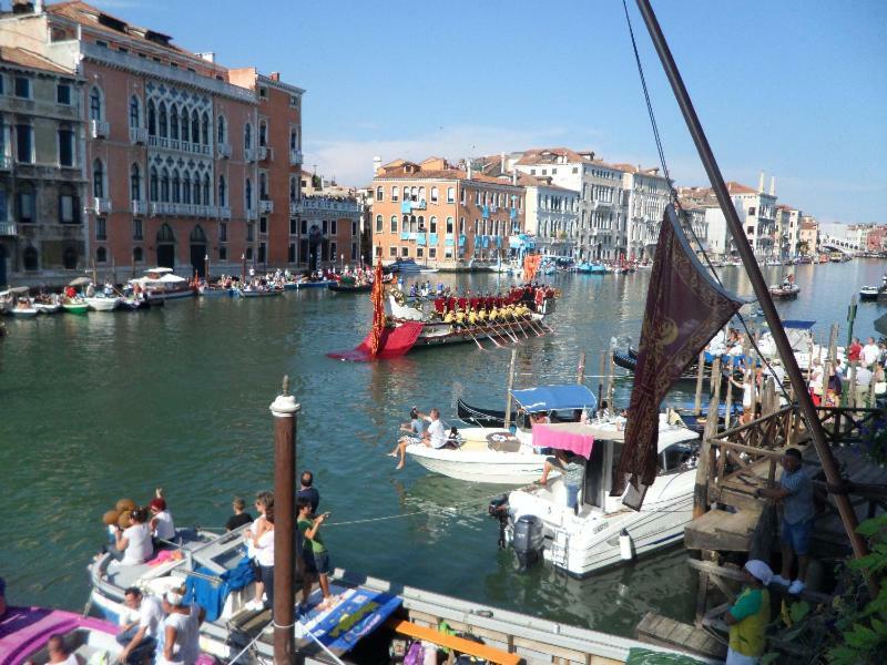 Luxury Apartment On The Grand Canal البندقية المظهر الخارجي الصورة